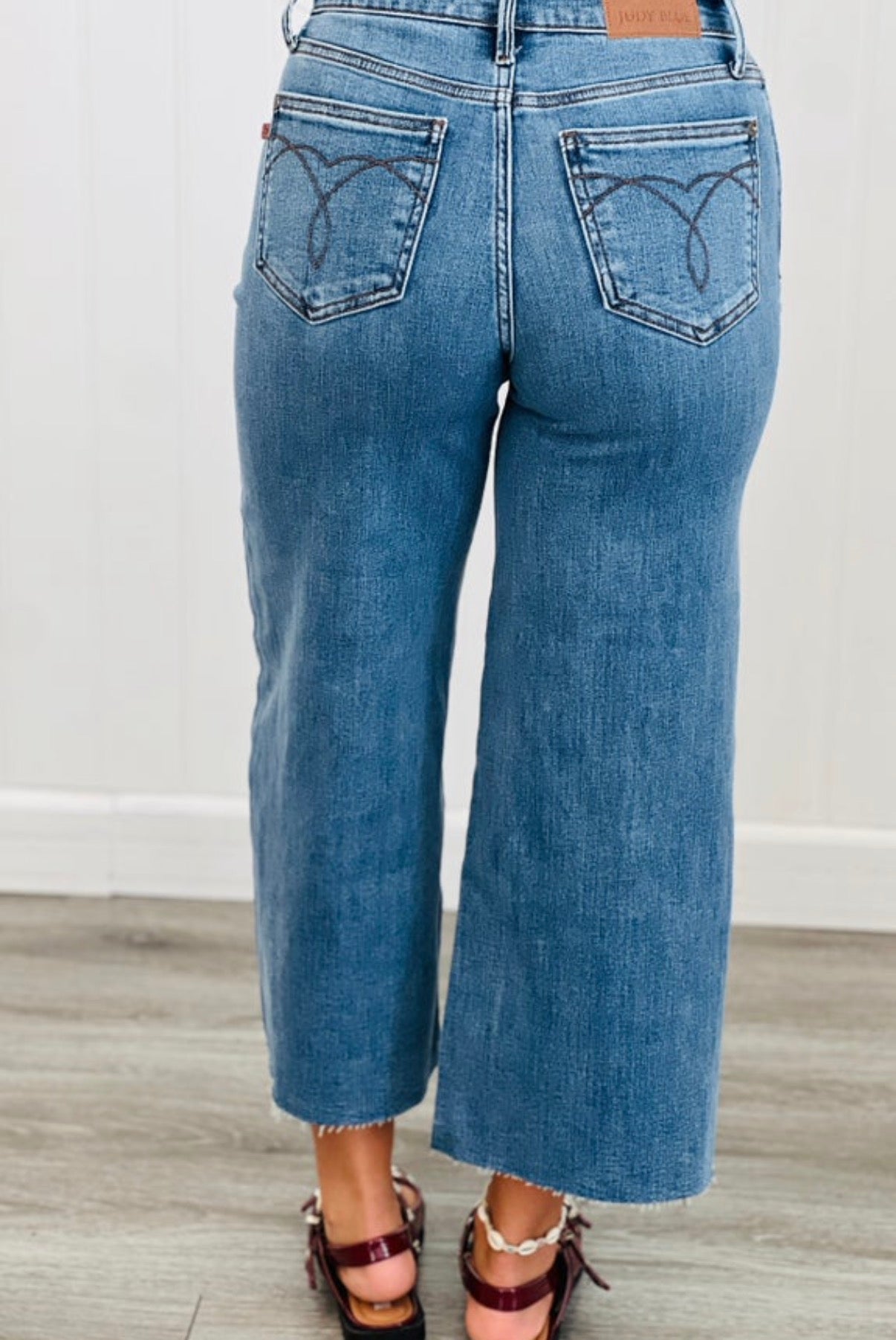 Judy Blue Easy Rider Wide Leg Crops