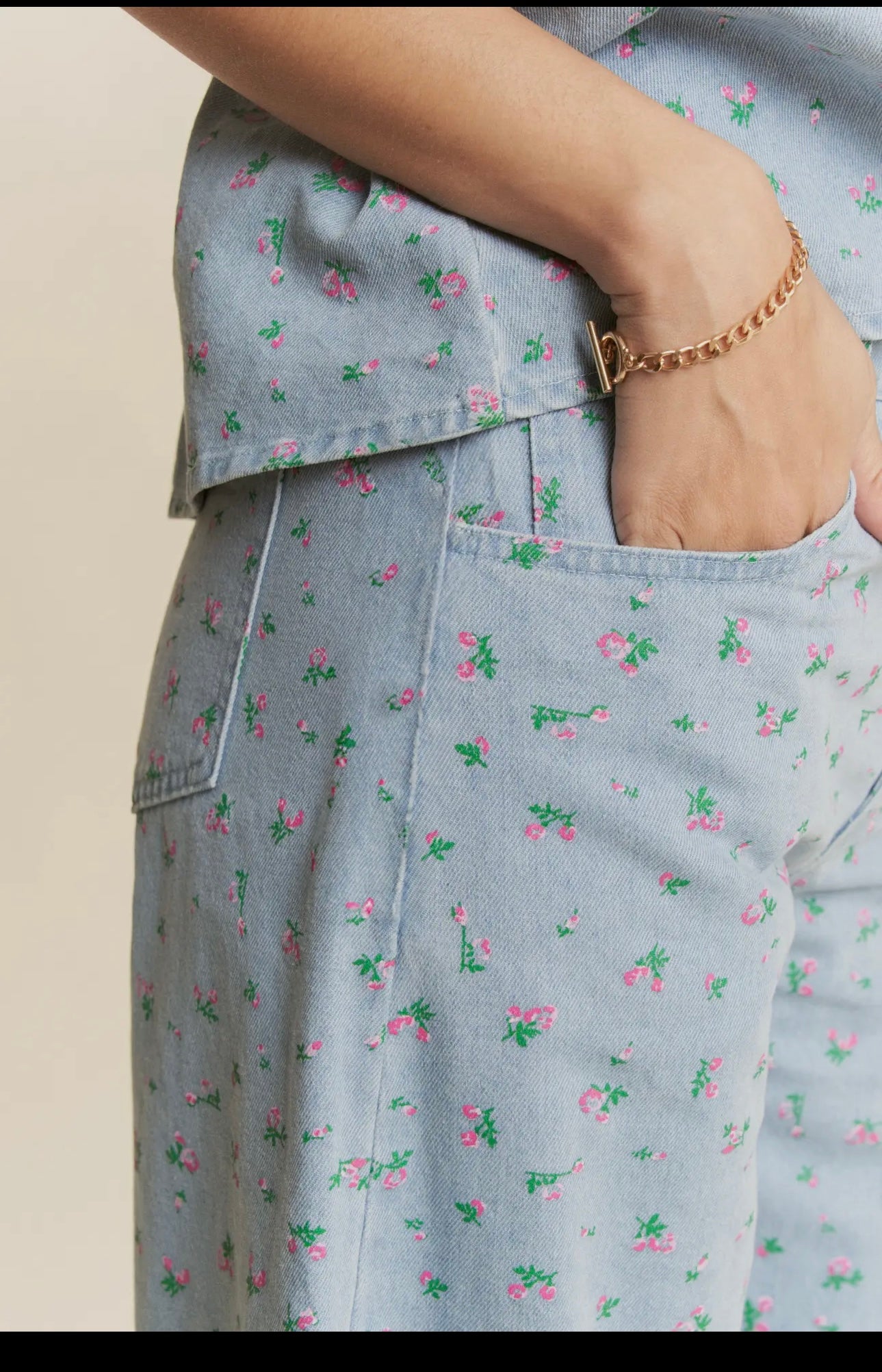 Picking Daisies barrel jeans