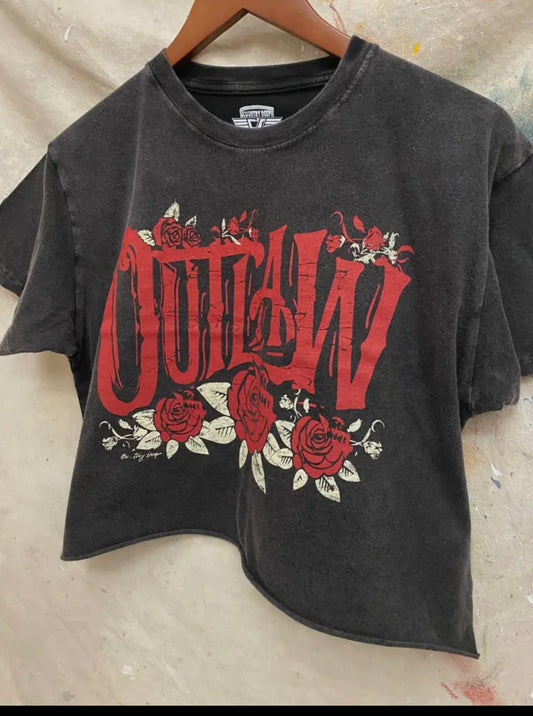 Everybody loves an Outlaw tee