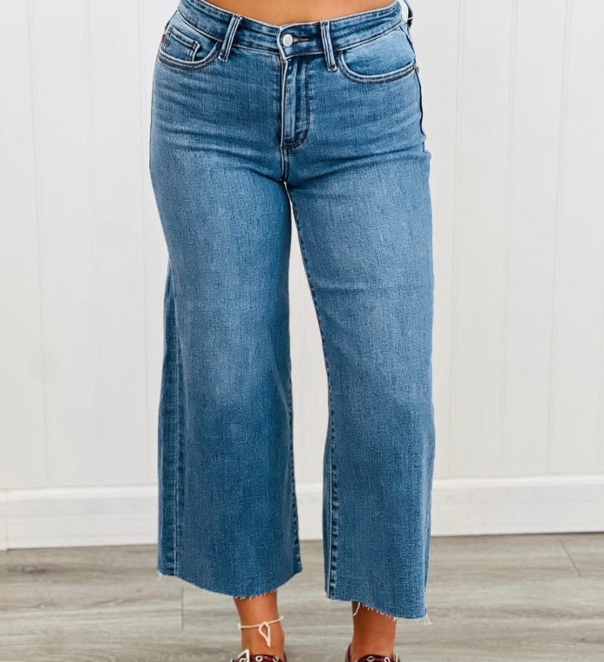 Judy Blue Easy Rider Wide Leg Crops