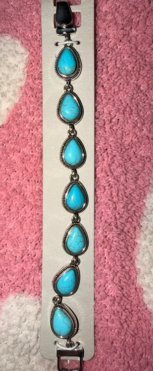 Western Sky Teardrop Bracelet
