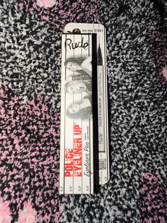 ⸻

Police Eyeliner Up – Precision Liquid Liner