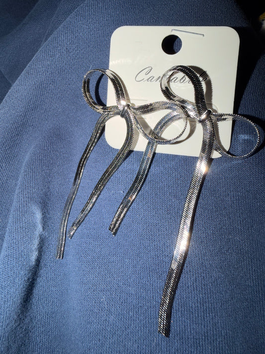 Silver Sweetheart Bow Earrings